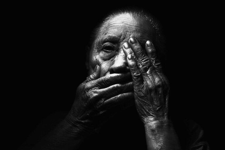 薄毛に悩むあなたに！髪の毛を育てるサプリは本当に効果がある？